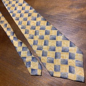 Diamond silk neck tie